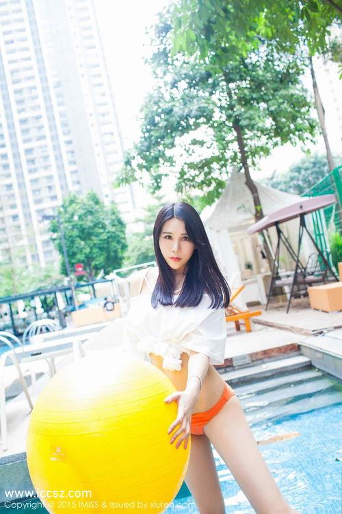 国产私拍精品,镜头下的艺术与生活交融  第1张