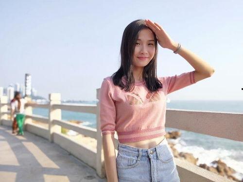 亚洲自国产拍俞拍,俞拍引领国产电影新潮流  第2张